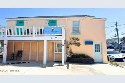 616 Carolina Beach Avenue S, Carolina Beach, NC 28428 - Photo 1