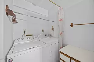 603 E Oak Island Dr, Oak Island, NC 28465 - Photo 21