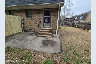 102 Cedar Court #G, Greenville, NC 27858 - Photo 9