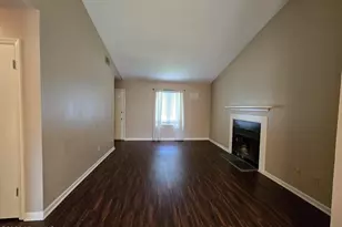 1910 White Hollow Dr, Greenville, NC 27858 - Photo 3