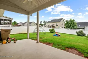 324 Lynshire Ave, Clayton, NC 27527 - Photo 5