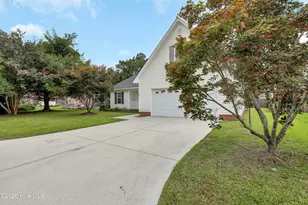 401 Joy Ct, Jacksonville, NC 28540 - Photo 3