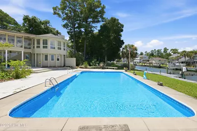 286 Oakleaf Drive, Pine Knoll Shores, NC 28512 - Photo 13