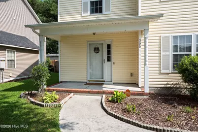 305 Providence Drive, Jacksonville, NC 28546 - Photo 5