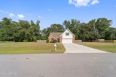 102 Mendover Drive, Jacksonville, NC 28546 - Photo 23