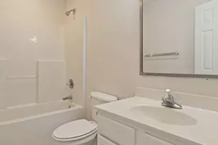 102 Mendover Dr, Jacksonville, NC 28546 - Photo 3