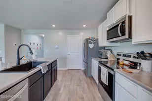 6205 Centipede Pl, Castle Hayne, NC 28429 - Photo 11