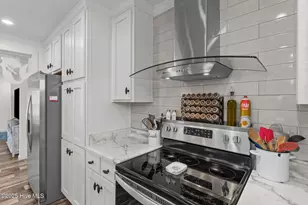2192 W Tanglewood Dr SW, Supply, NC 28462 - Photo 15