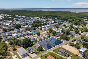 417 Spartanburg Ave, Carolina Beach, NC 28428 - Photo 11
