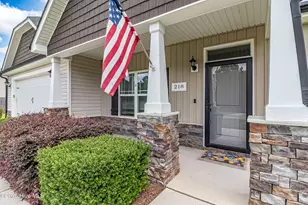 218 Planters Ridge Dr, Pikeville, NC 27863 - Photo 3