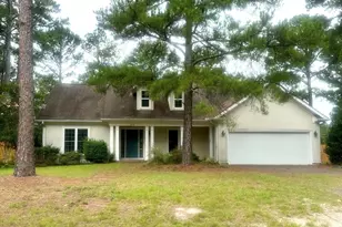 215 Horseshoe Dr, Southern Pines, NC 28387 - Photo 1