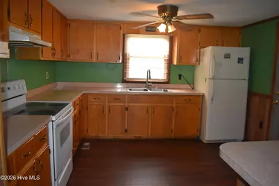 1900 Clarks Road, New Bern, NC 28562 - Photo 13