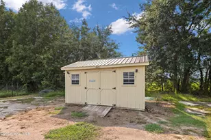 1435 Old Mintz Hwy, Roseboro, NC 28382 - Photo 35