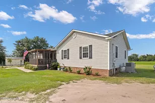 1435 Old Mintz Hwy, Roseboro, NC 28382 - Photo 7