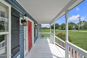 332 South End Rd, Knotts Island, NC 27950 - Photo 5