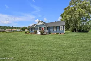 332 South End Rd, Knotts Island, NC 27950 - Photo 3