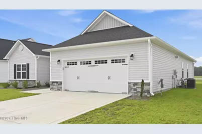 212 Windsor Run Boulevard, Jacksonville, NC 28546 - Photo 3