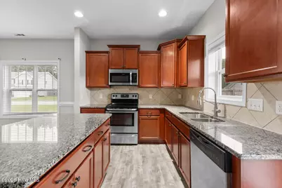 401 Ragged Point Court, Jacksonville, NC 28546 - Photo 11