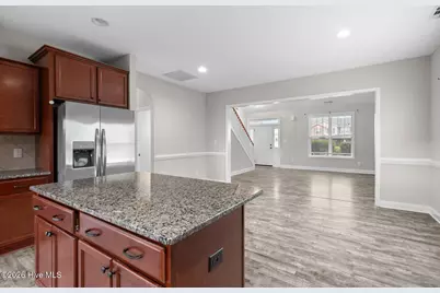 401 Ragged Point Court, Jacksonville, NC 28546 - Photo 9