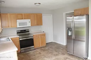 317 Foxhall Rd, Newport, NC 28570 - Photo 7