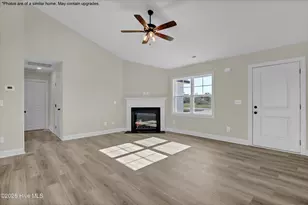 312 Purple Rain Ct, Richlands, NC 28574 - Photo 7