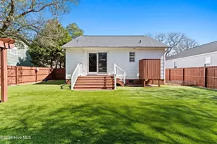 107 NW 16th St, Oak Island, NC 28465 - Photo 35