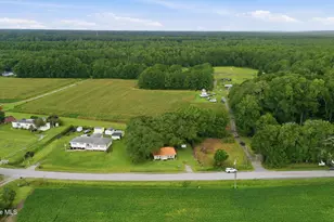 682 Tom Mann Rd, Newport, NC 28570 - Photo 37