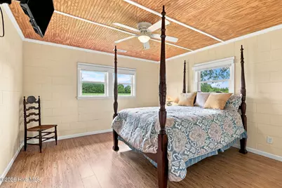 682 Tom Mann Road, Newport, NC 28570 - Photo 15