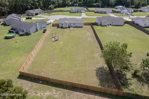 109 Lois Ct, Richlands, NC 28574 - Photo 51
