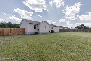 109 Lois Ct, Richlands, NC 28574 - Photo 37