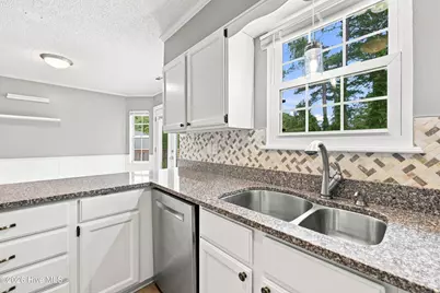 184 Audubon Drive, Jacksonville, NC 28546 - Photo 21