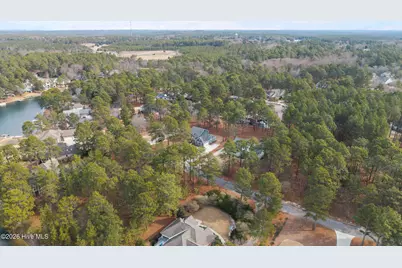 112 Callis Circle, West End, NC 27376 - Photo 7