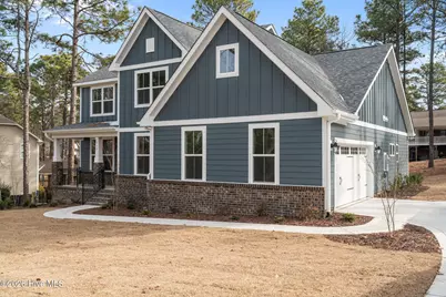 112 Callis Circle, West End, NC 27376 - Photo 3