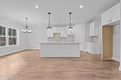 112 Callis Circle, West End, NC 27376 - Photo 17