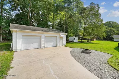 2430 Forrest Drive, Kinston, NC 28504 - Photo 15