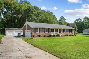 2430 Forrest Dr, Kinston, NC 28504 - Photo 5