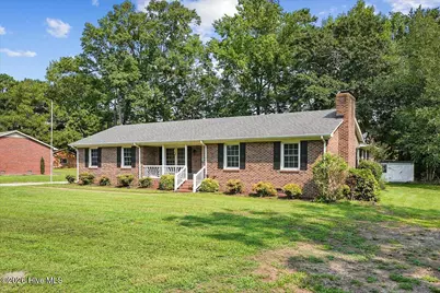 2430 Forrest Drive, Kinston, NC 28504 - Photo 3