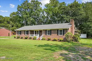 2430 Forrest Dr, Kinston, NC 28504 - Photo 3