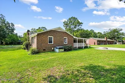 2430 Forrest Drive, Kinston, NC 28504 - Photo 9