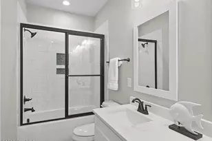 331 Live Oak St, Emerald Isle, NC 28594 - Photo 13