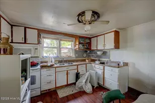 1298 Brices Creek Rd, New Bern, NC 28562 - Photo 11