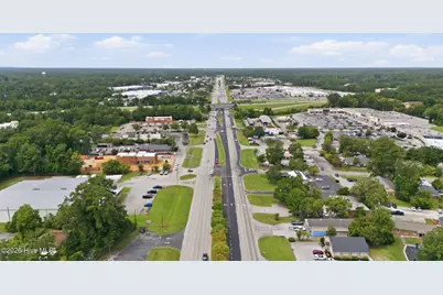 700 N Grace Avenue, New Bern, NC 28562 - Photo 13