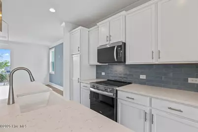 503 Greenville Avenue #1, Carolina Beach, NC 28428 - Photo 7