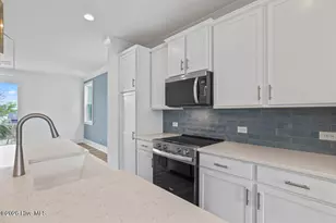 503 Greenville Ave, Carolina Beach, NC 28428 - Photo 7