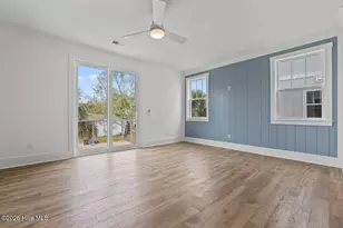 503 Greenville Ave, Carolina Beach, NC 28428 - Photo 15