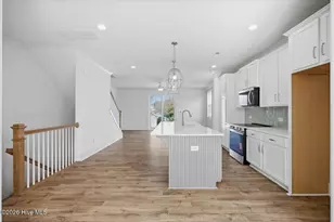 501 Greenville Ave, Carolina Beach, NC 28428 - Photo 9