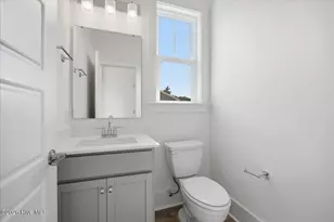 501 Greenville Ave, Carolina Beach, NC 28428 - Photo 17