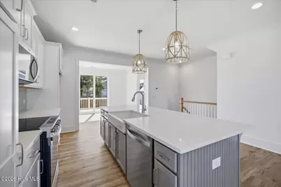 501 Greenville Avenue #1, Carolina Beach, NC 28428 - Photo 11
