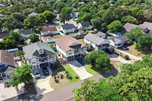 131 NE 15th St, Oak Island, NC 28465 - Photo 3