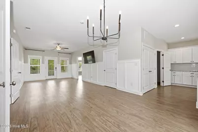 131 NE 15th Street, Oak Island, NC 28465 - Photo 5